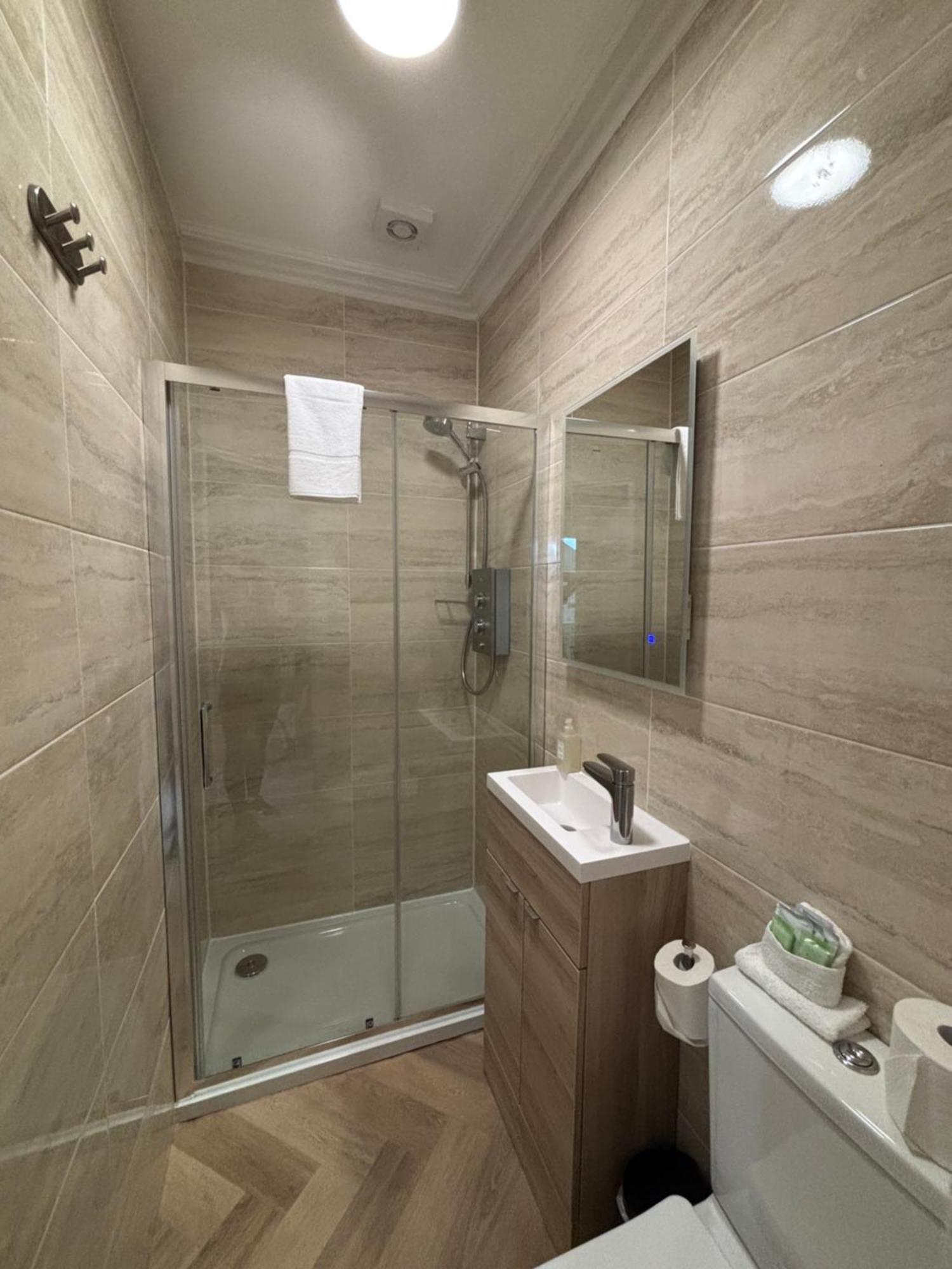 Grangeview Guest house 2*